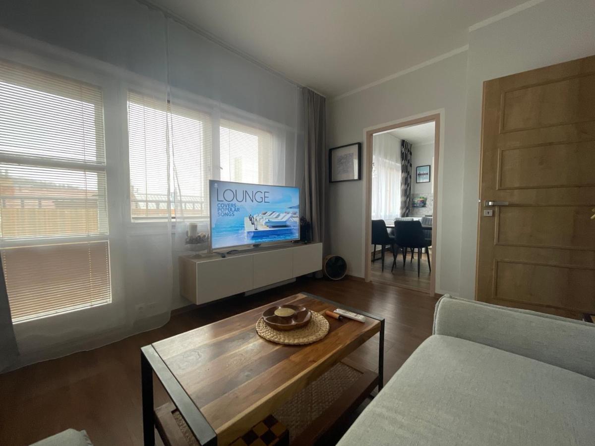 Andel Apartment With Terrace Prague Ngoại thất bức ảnh